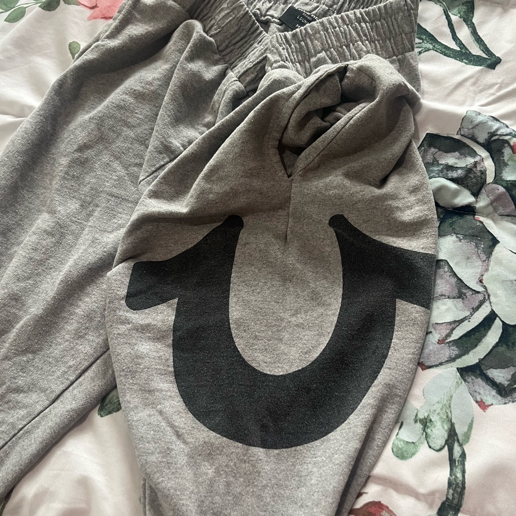 True Religion Men's Gray Joggers Lounge Wear Logo Print Size Medium